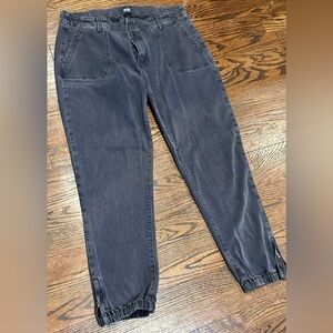 PAIGE Mayslie Joggers in Light Black